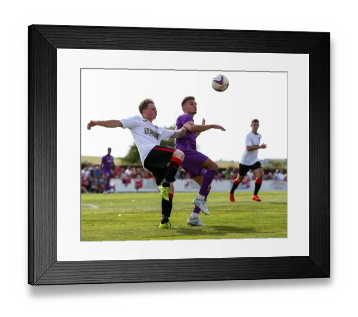 Framed Print : Jamie Paterson of Bristol City in Pre-season Friendly against Bristol Manor Farm, 2017 Framed Print : Jamie Paterson of Bristol City in Pre-season Friendly against Bristol Manor Farm, 2017