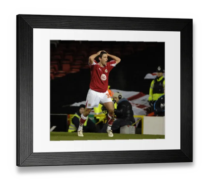 Framed Print : Bristol City vs Portsmouth: A Football Rivalry - Season 08-09