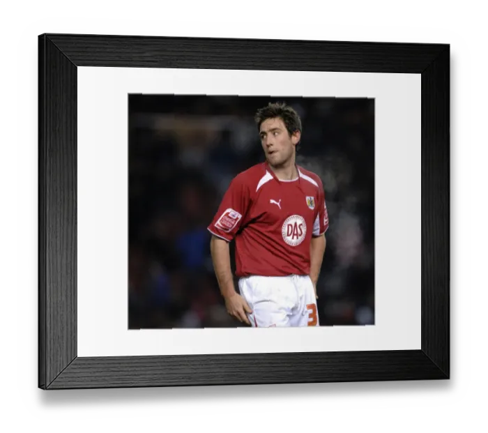 Framed Print : Bristol City vs Portsmouth: A Football Rivalry - Season 08-09