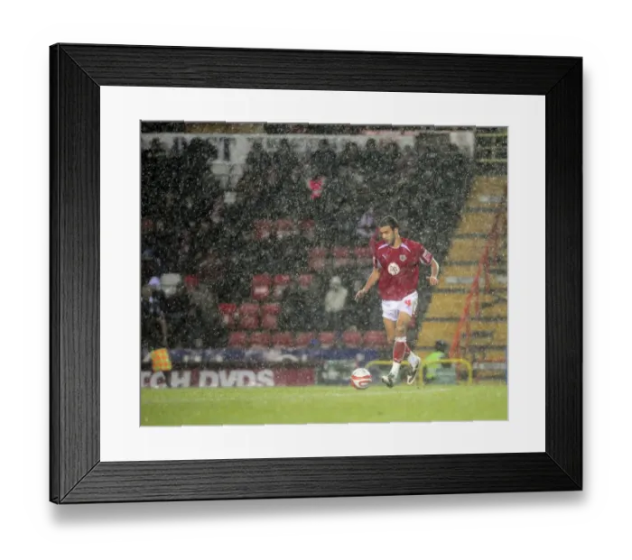 Framed Print : Clash of Titans: Bristol City vs. Wolverhampton Wanderers (Season 08-09) Framed Print : Clash of Titans: Bristol City vs. Wolverhampton Wanderers (Season 08-09)