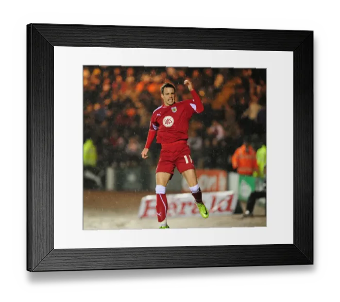 Framed Print : A Football Rivalry: Bristol City vs Plymouth Argyle - Season 08-09