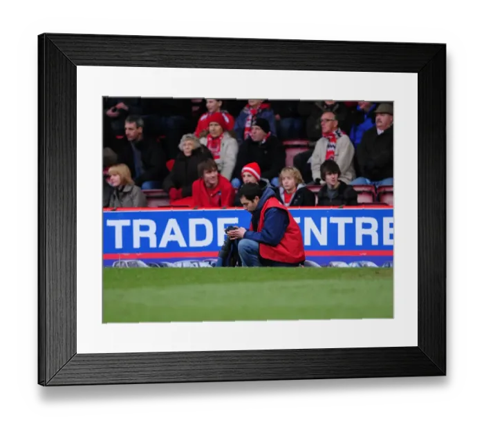 Framed Print : Bristol City vs Barnsley: A Football Rivalry - Season 08-09 Framed Print : Bristol City vs Barnsley: A Football Rivalry - Season 08-09