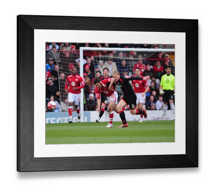 Framed Print : Bristol City First Team: Season 08-09: Bristol City V Barnsley Framed Print : Bristol City First Team: Season 08-09: Bristol City V Barnsley
