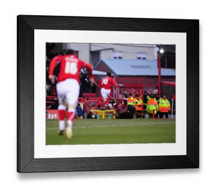 Framed Print : Bristol City vs Barnsley: A Football Rivalry - Season 08-09 Framed Print : Bristol City vs Barnsley: A Football Rivalry - Season 08-09