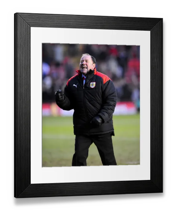 Framed Print : Gary Johnson Leads Bristol City Against Barnsley in Championship Clash - 09 / 03 / 2010