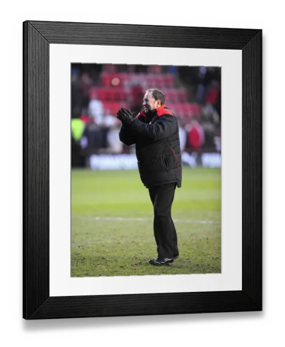 Framed Print : Bristol City vs Barnsley: A Football Rivalry - Season 08-09 Framed Print : Bristol City vs Barnsley: A Football Rivalry - Season 08-09