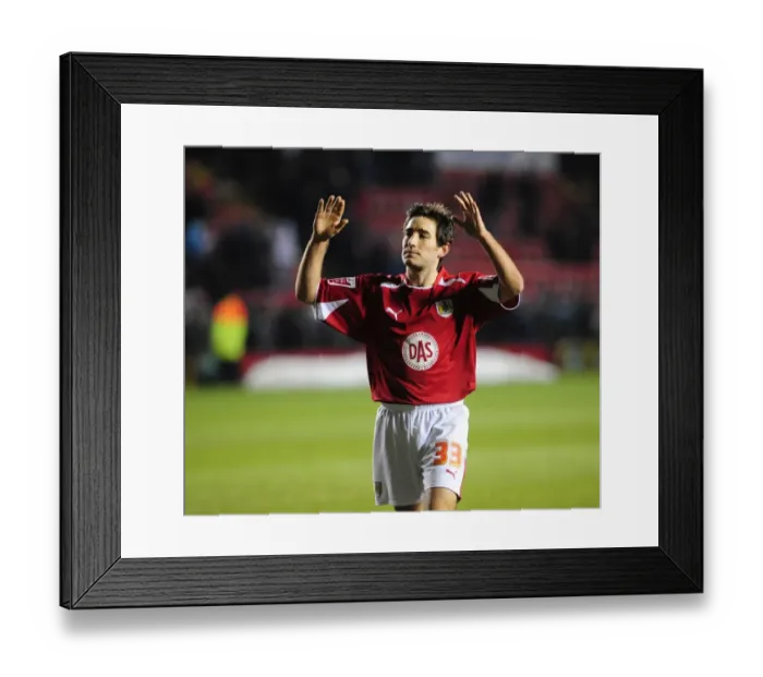 Framed Print : Bristol City vs Charlton Athletic: A Football Rivalry - Season 08-09 Framed Print : Bristol City vs Charlton Athletic: A Football Rivalry - Season 08-09