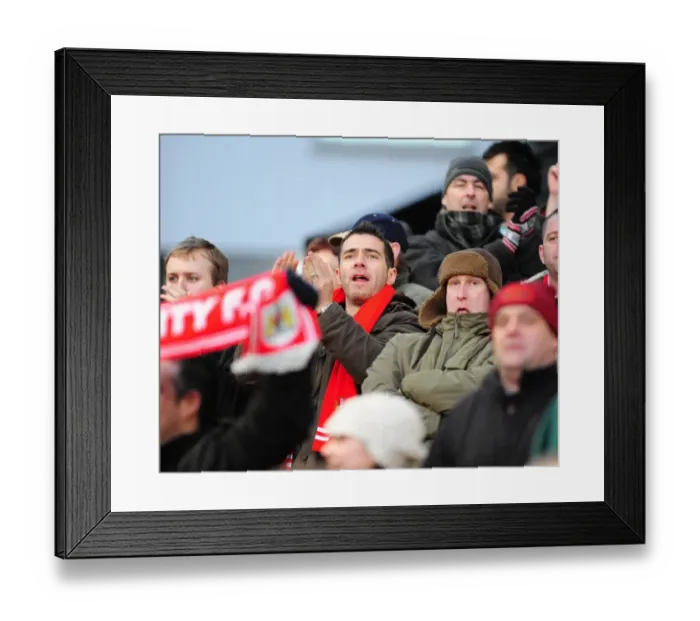 Framed Print : Bristol City vs. Norwich City: A Football Rivalry - Season 08-09