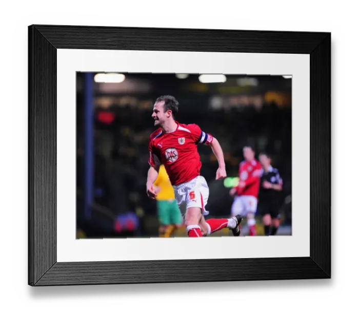 Framed Print : The Clash of the Powerhouses: Norwich City vs. Bristol City - Season 08-09 Football Rivalry: Norwich City vs. Bristol City Framed Print : The Clash of the Powerhouses: Norwich City vs. Bristol City - Season 08-09 Football Rivalry: Norwich City vs. Bristol City