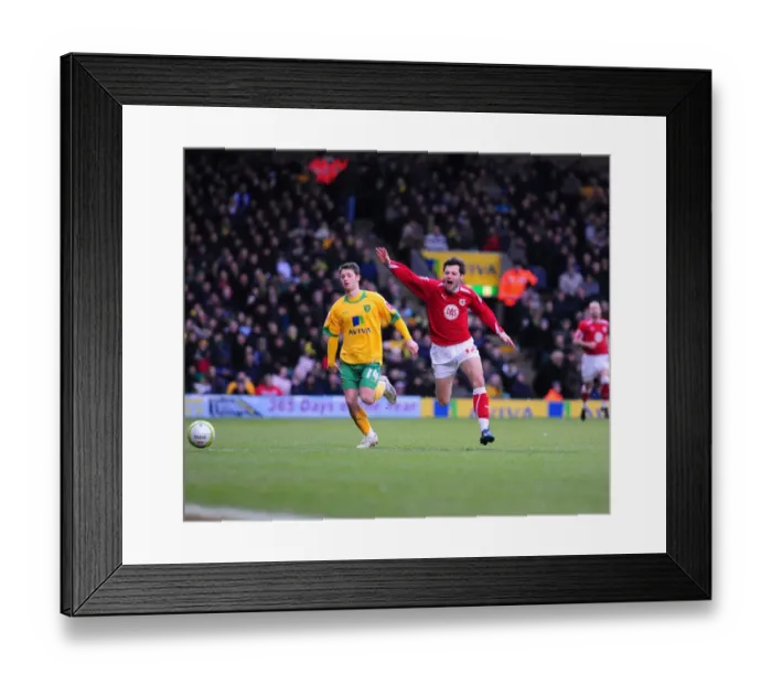 Framed Print : Bristol City vs. Norwich City: A Football Rivalry - Season 08-09 Framed Print : Bristol City vs. Norwich City: A Football Rivalry - Season 08-09