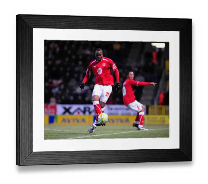 Framed Print : A Football Rivalry: Bristol City vs. Norwich City - Season 08-09 Framed Print : A Football Rivalry: Bristol City vs. Norwich City - Season 08-09