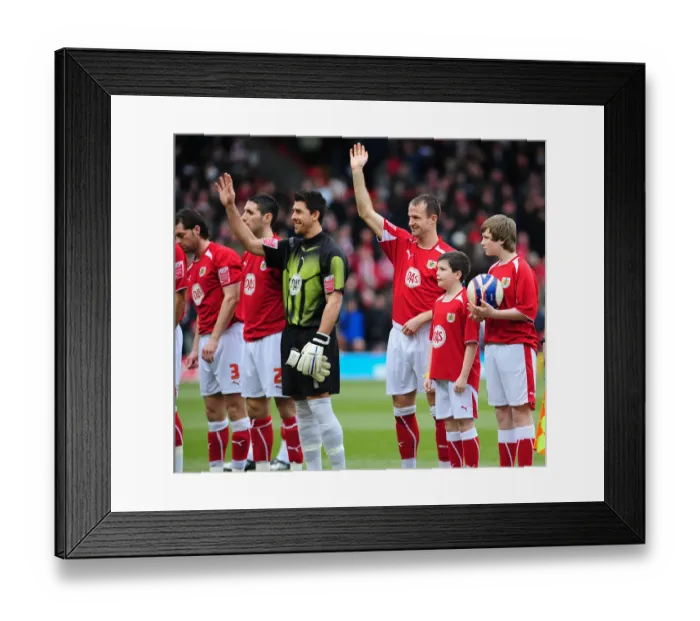 Framed Print : Bristol City vs Southampton: A Football Rivalry - Season 08-09 Framed Print : Bristol City vs Southampton: A Football Rivalry - Season 08-09