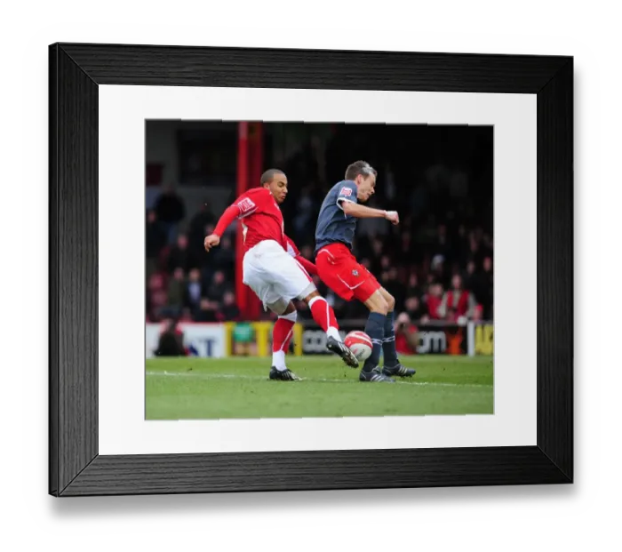 Framed Print : Bristol City vs Southampton: A Football Rivalry - Season 08-09 Framed Print : Bristol City vs Southampton: A Football Rivalry - Season 08-09