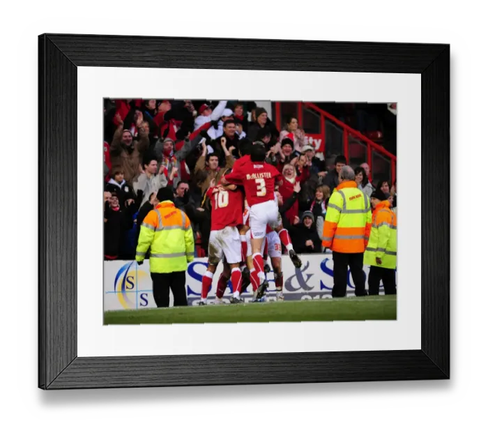 Framed Print : Bristol City vs Southampton: A Football Rivalry (Season 08-09) Framed Print : Bristol City vs Southampton: A Football Rivalry (Season 08-09)