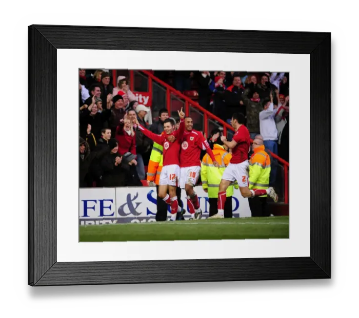 Framed Print : Bristol City vs Southampton: A Football Rivalry - 08-09 Season Framed Print : Bristol City vs Southampton: A Football Rivalry - 08-09 Season