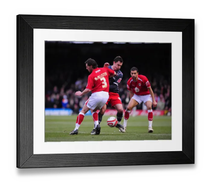 Framed Print : Bristol City vs Southampton: A Football Rivalry - 08-09 Season