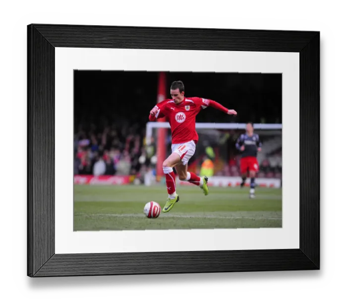 Framed Print : Bristol City vs Southampton: A Football Rivalry - Season 08-09 Framed Print : Bristol City vs Southampton: A Football Rivalry - Season 08-09