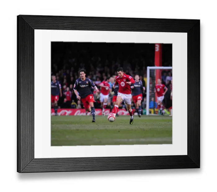 Framed Print : Bristol City vs Southampton: A Football Rivalry from the 08-09 Season