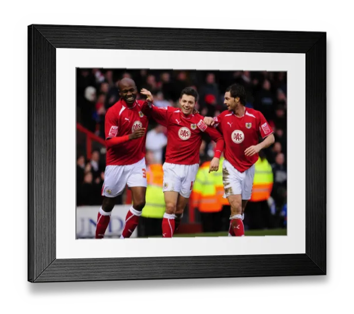 Framed Print : Bristol City vs Southampton: A Football Rivalry (Season 08-09) Framed Print : Bristol City vs Southampton: A Football Rivalry (Season 08-09)