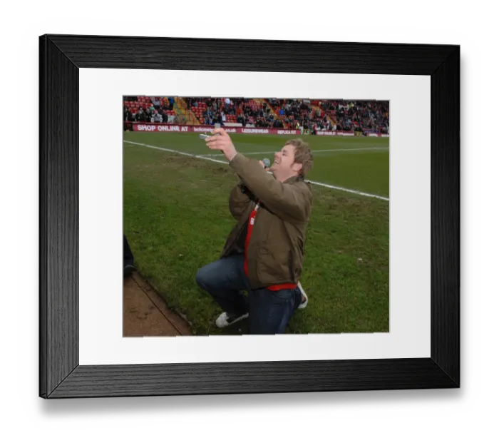 Framed Print : Bristol City vs Southampton: A Football Rivalry - 08-09 Season