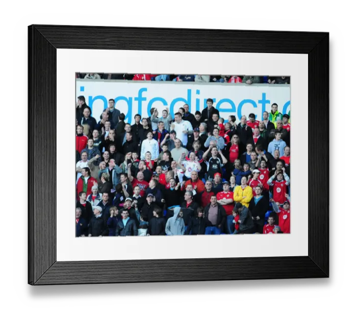Framed Print : The Clash of the Rivalries: Reading vs. Bristol City - Season 08-09 Framed Print : The Clash of the Rivalries: Reading vs. Bristol City - Season 08-09