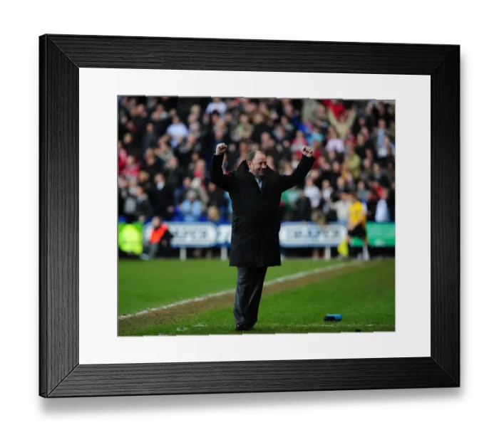 Framed Print : Clash of Titans: Reading vs. Bristol City (Season 08-09) Framed Print : Clash of Titans: Reading vs. Bristol City (Season 08-09)