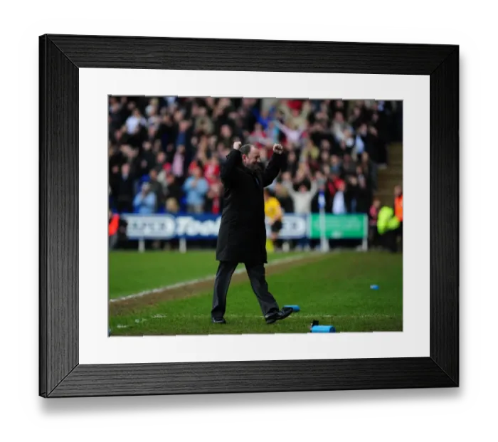 Framed Print : The Rivalry Roars: Reading vs. Bristol City - Season 08-09 Football Match Framed Print : The Rivalry Roars: Reading vs. Bristol City - Season 08-09 Football Match
