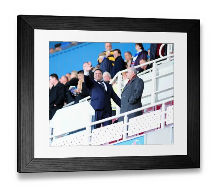 Framed Print : Reading vs. Bristol City: A Football Rivalry - Season 08-09