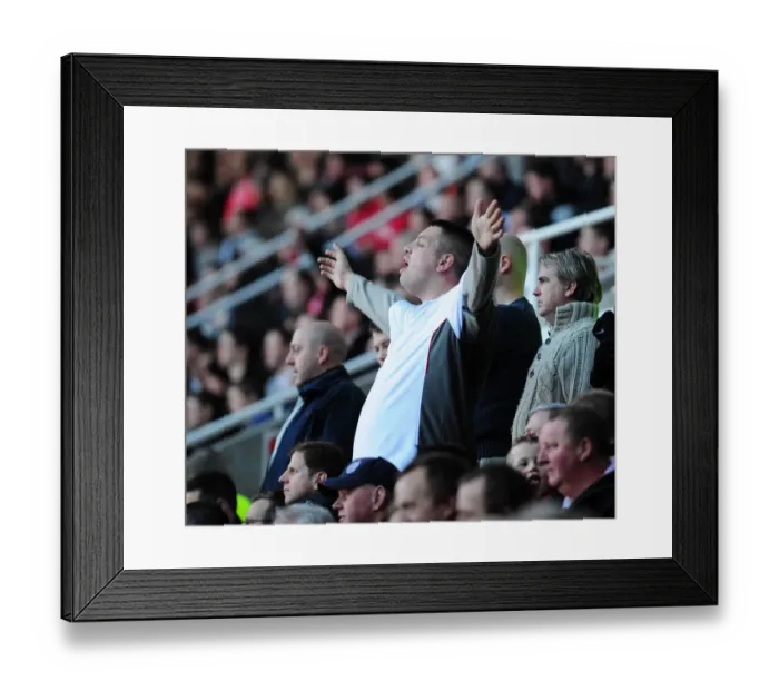 Framed Print : The Clash of the Rival Squads: Reading vs. Bristol City - Season 08-09 Football Rivalry: Robins vs. Royals