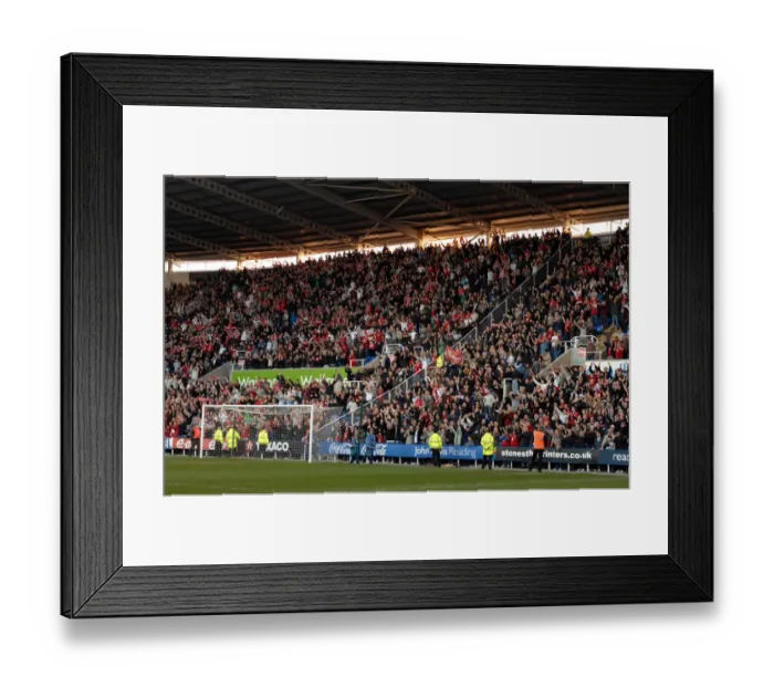 Framed Print : A Football Rivalry: Bristol City vs. Reading - Season 08-09