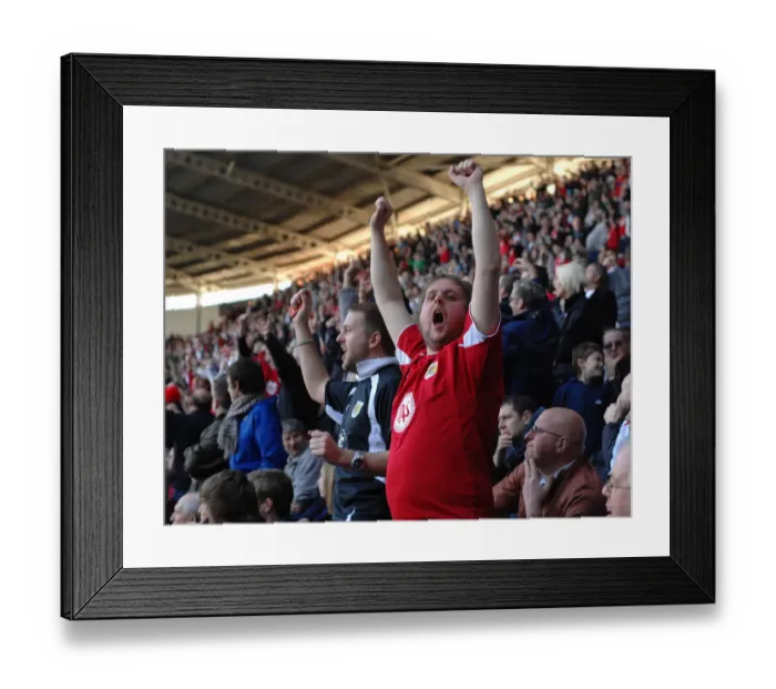 Framed Print : Clash of Titans: Reading vs. Bristol City (Season 08-09) Framed Print : Clash of Titans: Reading vs. Bristol City (Season 08-09)