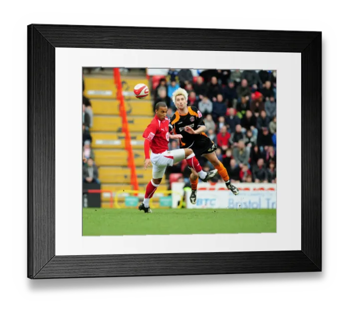 Framed Print : Bristol City vs Blackpool: A Football Rivalry (08-09 Season) Framed Print : Bristol City vs Blackpool: A Football Rivalry (08-09 Season)