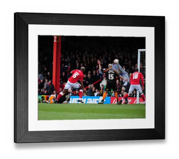 Framed Print : Bristol City vs Blackpool: A Football Rivalry - Season 08-09