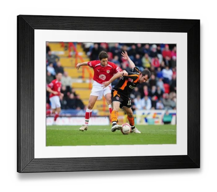 Framed Print : Bristol City vs Blackpool: A Football Rivalry (08-09 Season) Framed Print : Bristol City vs Blackpool: A Football Rivalry (08-09 Season)