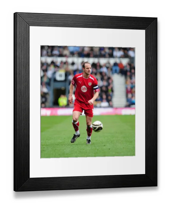 Framed Print : Captain Louis Carey - Photo mandatory by-line Framed Print : Captain Louis Carey - Photo mandatory by-line