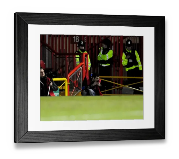 Framed Print : Bristol City vs Coventry City: A Football Rivalry - Season 08-09 Framed Print : Bristol City vs Coventry City: A Football Rivalry - Season 08-09
