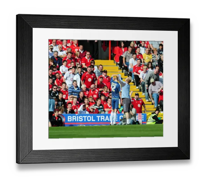 Framed Print : Bristol City vs Cardiff City: A Football Rivalry (Season 08-09) Framed Print : Bristol City vs Cardiff City: A Football Rivalry (Season 08-09)