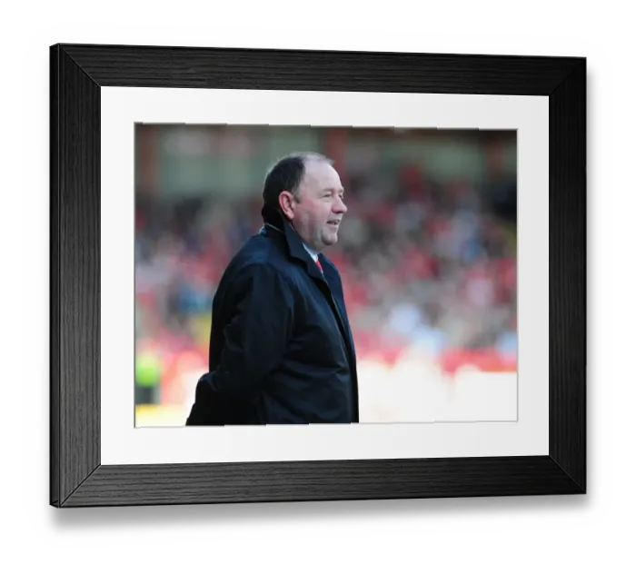 Framed Print : Bristol City vs Cardiff City: A Football Rivalry - Season 08-09 Framed Print : Bristol City vs Cardiff City: A Football Rivalry - Season 08-09