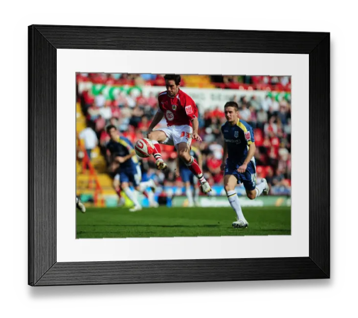 Framed Print : Bristol City vs. Cardiff City: A Football Rivalry - Season 08-09 Framed Print : Bristol City vs. Cardiff City: A Football Rivalry - Season 08-09