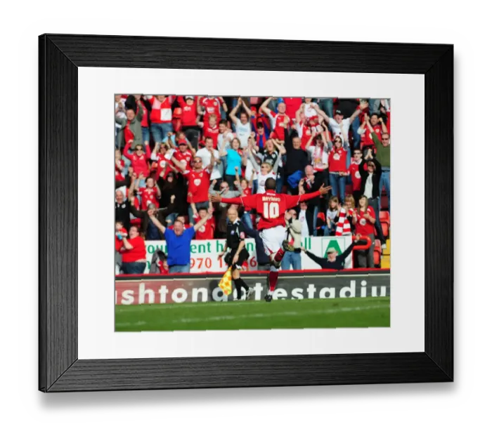 Framed Print : Bristol City vs Cardiff City: A Football Rivalry - Season 08-09 Framed Print : Bristol City vs Cardiff City: A Football Rivalry - Season 08-09