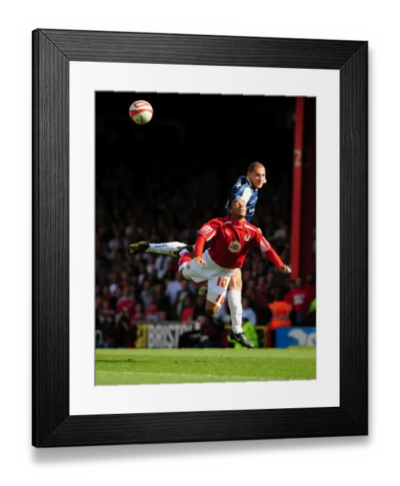 Framed Print : Bristol City vs Cardiff City: A Football Rivalry - Season 08-09 Framed Print : Bristol City vs Cardiff City: A Football Rivalry - Season 08-09