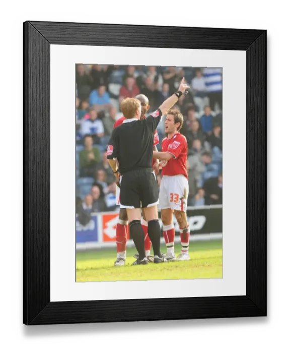 Framed Print : Battle of the Terraces: QPR vs. Bristol City - Football Rivalry (Season 08-09) Framed Print : Battle of the Terraces: QPR vs. Bristol City - Football Rivalry (Season 08-09)