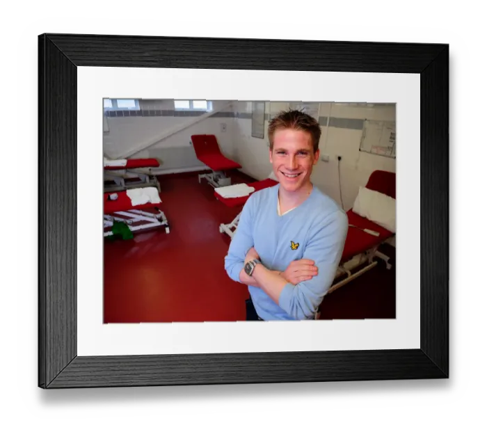 Framed Print : Bristol City FC: Portraits 08-09 - Christian Ribeiro Framed Print : Bristol City FC: Portraits 08-09 - Christian Ribeiro