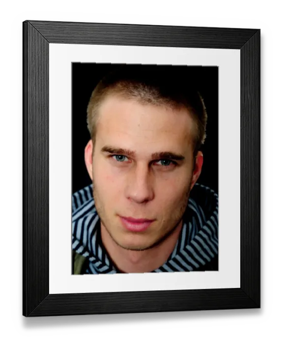 Framed Print : Bristol City FC: Portrait of Peter Styvar (08-09 Season) Framed Print : Bristol City FC: Portrait of Peter Styvar (08-09 Season)
