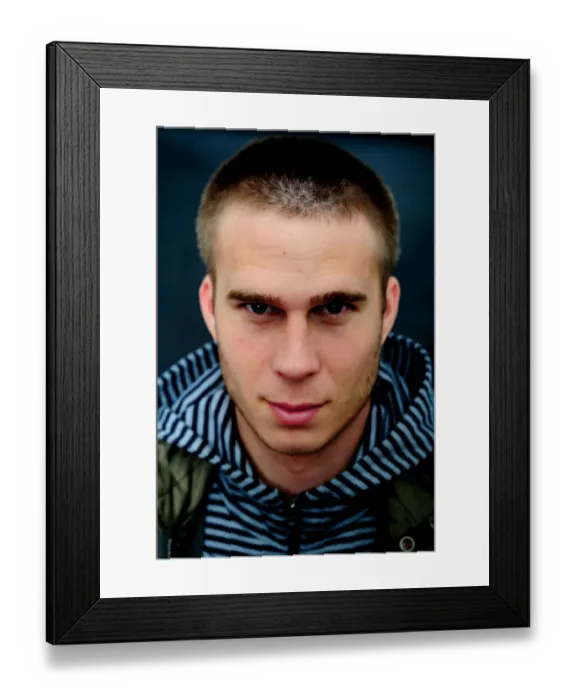 Framed Print : Peter Styvar: A Portrait of Determination from Bristol City Football Club's 08-09 Season