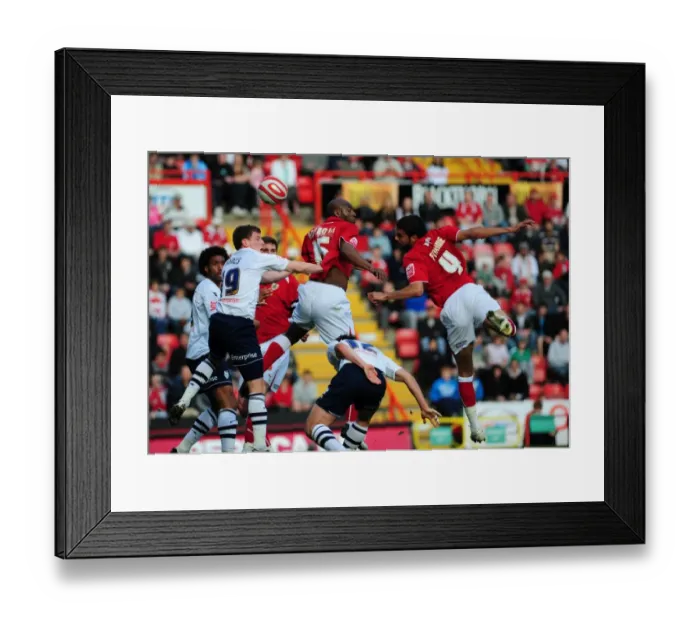 Framed Print : The Rivalry: Bristol City vs Preston North End - Season 08-09 Framed Print : The Rivalry: Bristol City vs Preston North End - Season 08-09