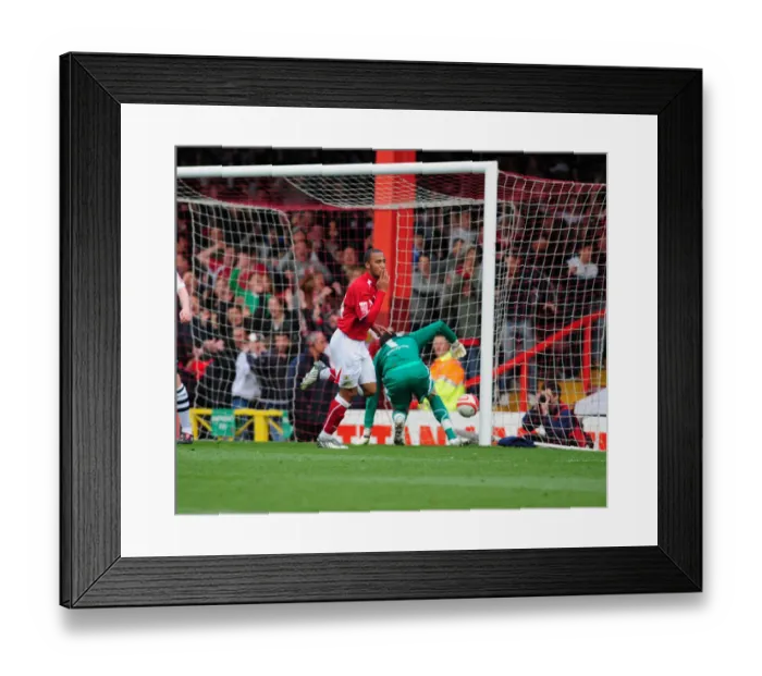 Framed Print : The Exciting Showdown: Bristol City vs Preston North End - Season 8-9 Framed Print : The Exciting Showdown: Bristol City vs Preston North End - Season 8-9