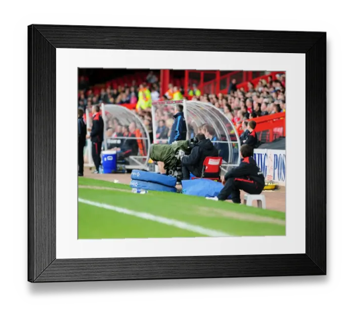 Framed Print : Bristol City vs Preston North End: A Football Rivalry Unfolds - Season 08-09