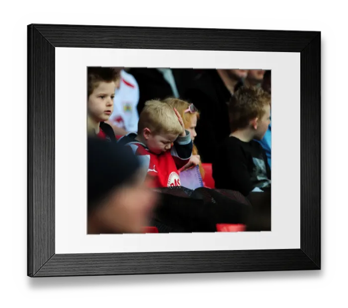 Framed Print : Bristol City vs Preston North End: A Football Rivalry Unfolds - Season 08-09 Framed Print : Bristol City vs Preston North End: A Football Rivalry Unfolds - Season 08-09