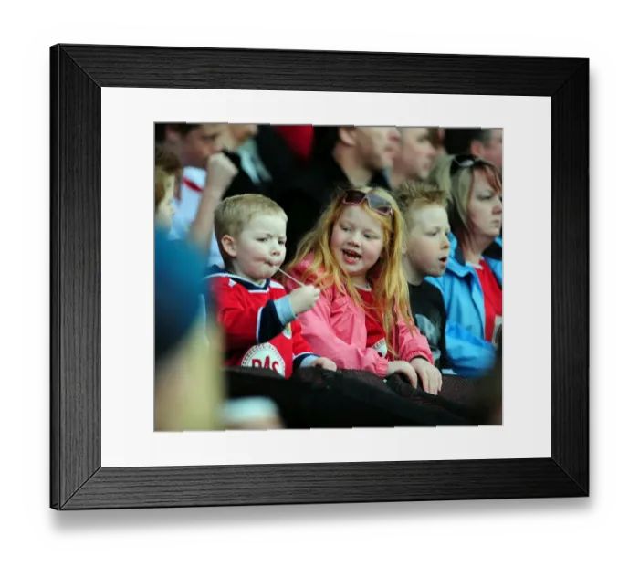 Framed Print : Bristol City vs Preston North End: A Football Rivalry - Season 08-09 Framed Print : Bristol City vs Preston North End: A Football Rivalry - Season 08-09